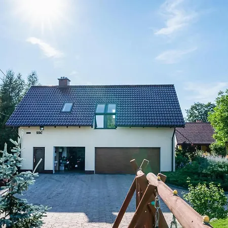 2 Bedroom Amazing In Płoskinie