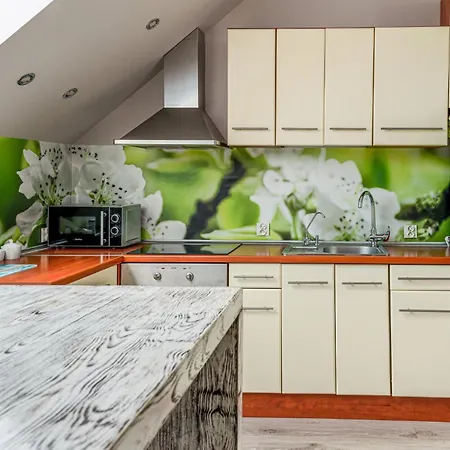 بيت للعطل 2 Bedroom Amazing In