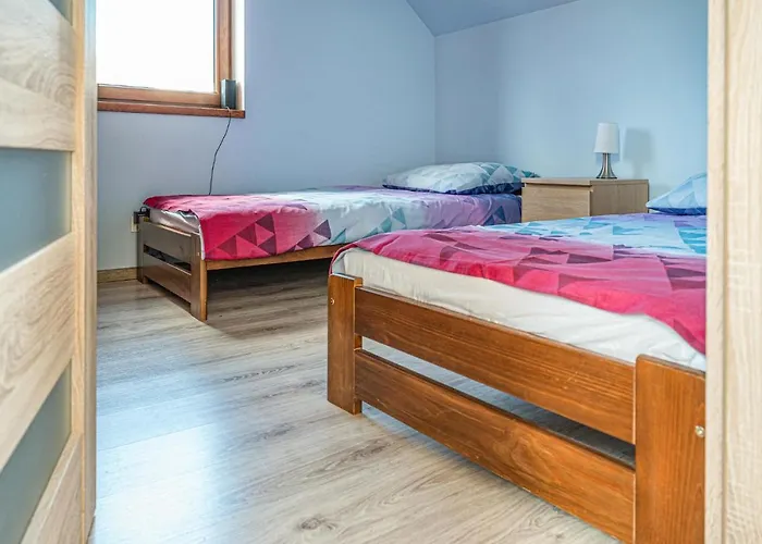 2 Bedroom Amazing In Holiday home *